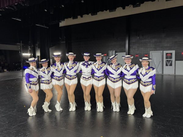 Sophomore Belles at the end of showcase